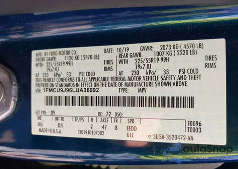 2020 Ford Escape Titanium z USA, uszkodzony, nr VIN 1FMCU9J96LUA36092